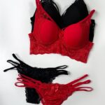 Conjunto Rendado Strapp